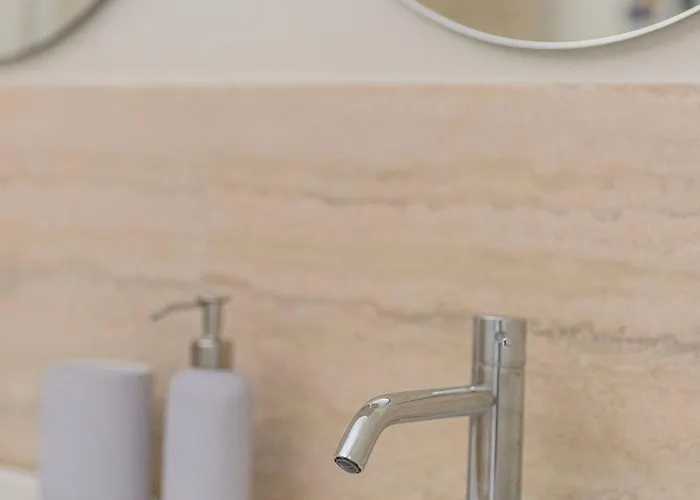 La Dolce - Trastevere Station * Rome