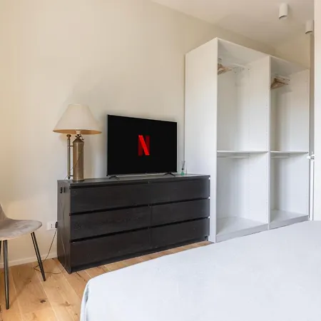 La Dolce - Trastevere Station Apartment